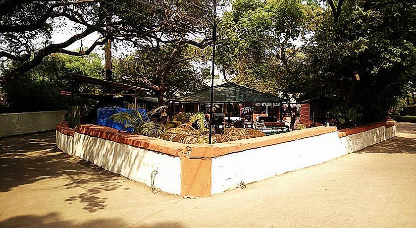 Savoy Village Mahabaleshwar Ngoại thất bức ảnh