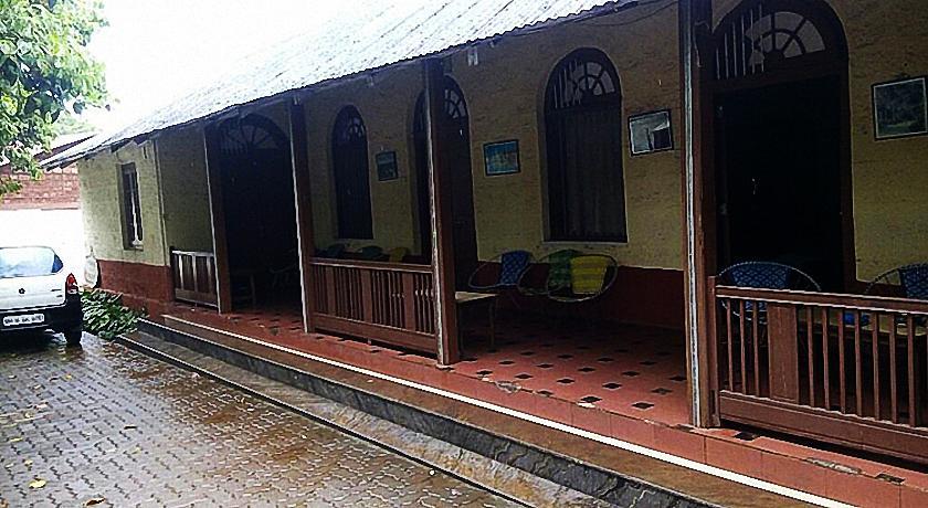 Savoy Village Mahabaleshwar Ngoại thất bức ảnh